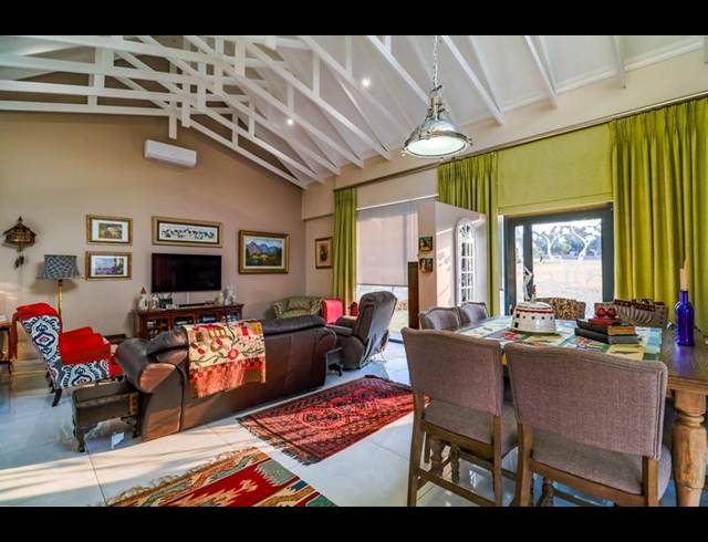 3 BEDROOM HOUSE FOR SALE IN COPPERLEAF ESTATE